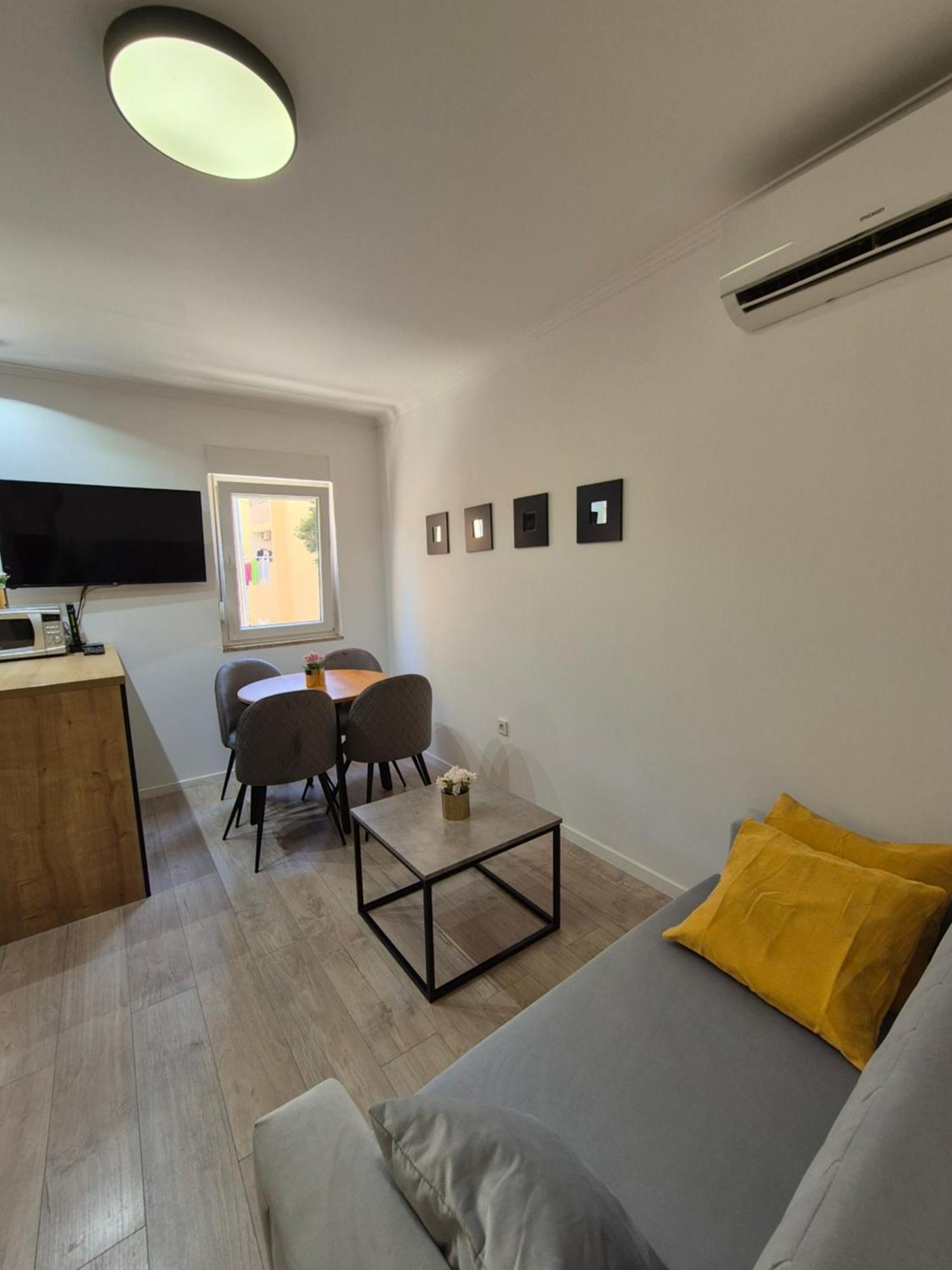 Apartments Milaroza 자다르 외부 사진